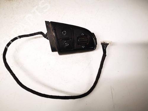 Used Steering wheel controls Steering wheel controls SKODA SUPERB II (3T4) 2.0 TDI (140 hp) 34744358 34744358