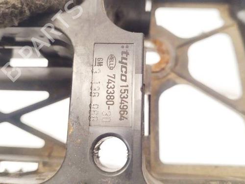 Fuse box OPEL ASTRA H (A04) 1.6 (L48) | BP32587299E1 