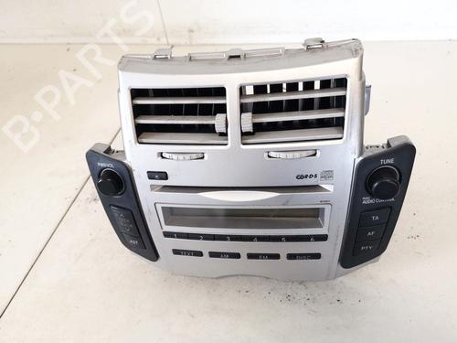 Used Radio Radio 35412708 35412708
