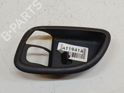 Used Front right interior door handle Front right interior door handle KIA CARENS III MPV (UN) 2.0 CRDi 140 (140 hp) 39758878 39758878