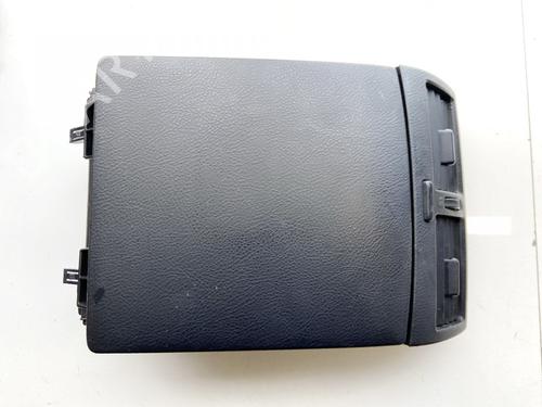 Used Air vent Air vent 32889008 32889008