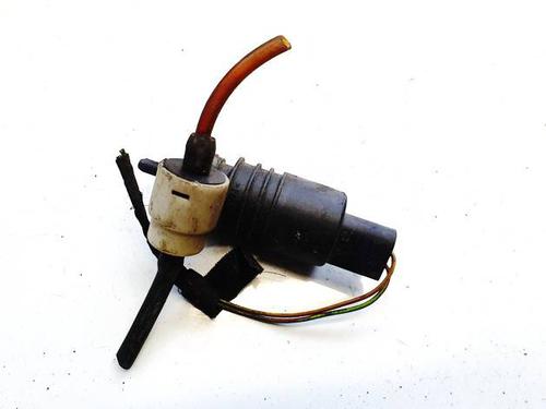 Used Washer pump Washer pump VW PASSAT B7 (362) 1.6 TDI (105 hp) 34879436 34879436