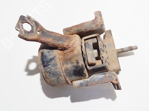 Used Engine mount Engine mount TOYOTA RAV 4 II (_A2_) 2.0 D 4WD (CLA20_, CLA21_, CLA20R, CLA21R) (116 hp) 33101514 33101514