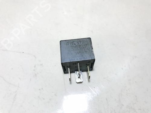 Used Electronic sensor Electronic sensor VW TOUAREG (7LA, 7L6, 7L7) 2.5 R5 TDI (174 hp) 33515530 33515530