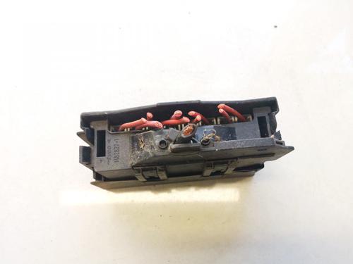 Fuse box OPEL MERIVA A MPV (X03) 1.7 CDTI (E75) | BP33105392E1 - Image 2