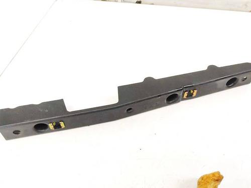 Used Support Support VW PHAETON (3D1, 3D2, 3D3, 3D4, 3D6, 3D7, 3D8, 3D9) 3.0 V6 TDI 4motion (224 hp) 32942581 32942581