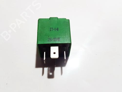 Electronic sensor OPEL SIGNUM Hatchback (Z03) 2.2 DTI (F48) | BP33101772M84 - Image 2