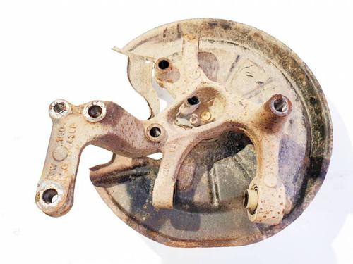 Used Right rear steering knuckle Right rear steering knuckle SKODA OCTAVIA II (1Z3) 1.9 TDI (105 hp) 35076530 35076530