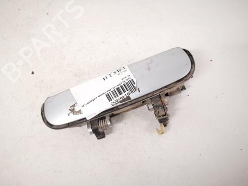 front-right-exterior-door-handle-audi-a6-c5-4b2-4b4-1997-1998-1999-2000-2001-2002-2003-2004-2005-35486380 main image