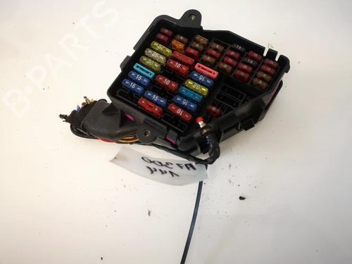 Used Fuse box Fuse box AUDI A3 (8L1) 1.8 (125 hp) 32884749 32884749