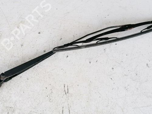 Used Front windshield wiper arm Front windshield wiper arm 33079896 33079896