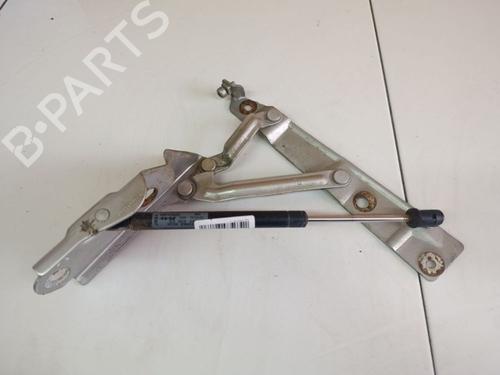 hingedoor-check-strap-porsche-panamera-970-2009-2010-2011-2012-2013-2014-2015-2016-2017-36547276 main image