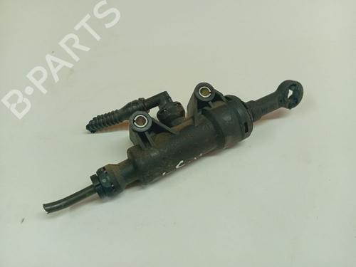 Used Clutch slave cylinder Clutch slave cylinder CITROËN C8 (EA_, EB_) 2.2 HDi (128 hp) 36454329 36454329