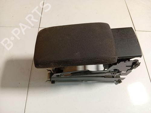 Used Armrest / Center console Armrest / Center console SKODA SUPERB I (3U4) 2.0 TDI (140 hp) 34822503 34822503