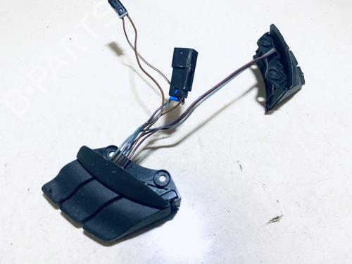 Used Steering wheel controls Steering wheel controls 35567988 35567988