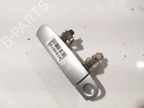 front-left-exterior-door-handle-audi-a6-c5-4b2-4b4-1997-1998-1999-2000-2001-2002-2003-2004-2005-34770810 main image