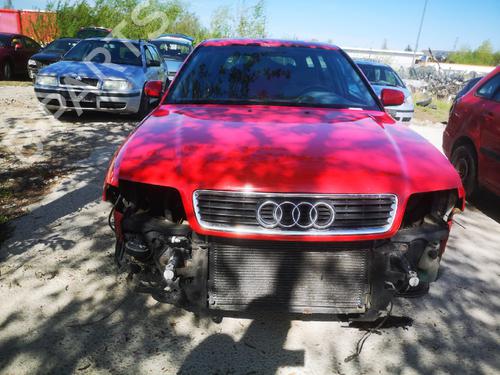 Fuse box AUDI A4 B5 (8D2) 2.4 | BP32588659E1