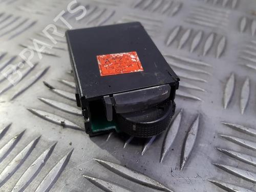 Used Switch Switch CHEVROLET LACETTI Saloon (J200) 1.6 (109 hp) 35671161 35671161