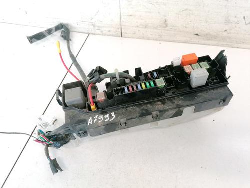 fuse-box-toyota-avensis-_t25_-2003-2004-2005-2006-2007-2008-32905531 main image