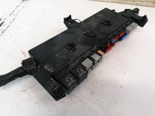 Used Fuse box CADILLAC CTS 3.2 (218 hp) 32922725