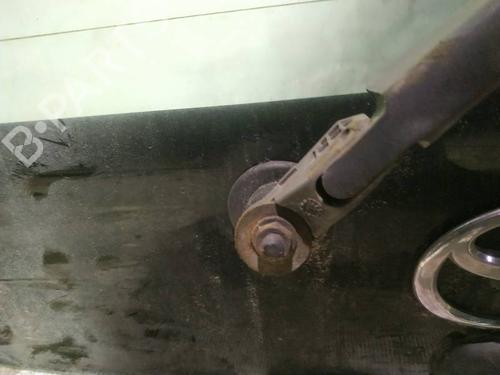 Used Rear wiper motor Rear wiper motor 35133698 35133698