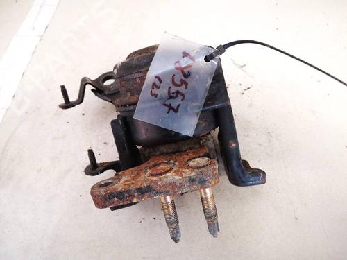 Used Engine mount Engine mount TOYOTA AVENSIS (_T25_) 2.0 D-4D (CDT250_, CDT250R) (116 hp) 32921919 32921919