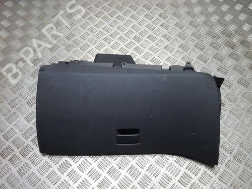 Handskerum Handskerum CITROËN C4 Grand Picasso I (UA_) 1.8 i 16V (125 hp) 35832704 35832704