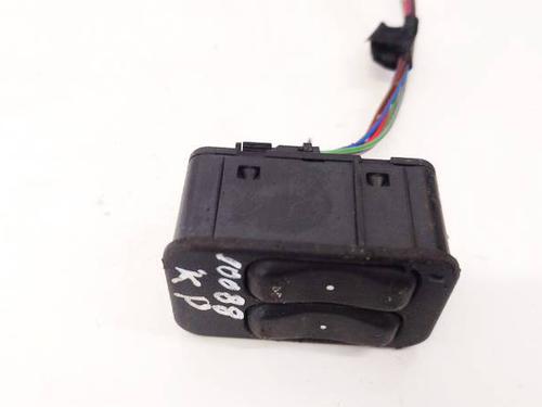 switch-opel-meriva-a-mpv-x03-2003-2004-2005-2006-2007-2008-2009-2010-32595143 main image