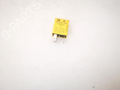 Used Electronic sensor Electronic sensor OPEL ZAFIRA A MPV (T98) 2.0 DTI 16V (F75) (101 hp) 33073595 33073595
