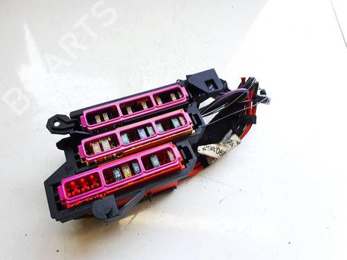 Fuse box AUDI A5 Convertible (8F7) 2.0 TDI | BP39116335E1 - Image 2