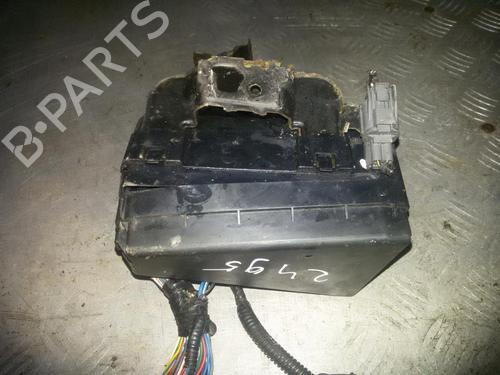 Used Fuse box Fuse box HONDA JAZZ II (GD_, GE3, GE2) 1.3 iDSi (GD1) (86 hp) 33523650 33523650