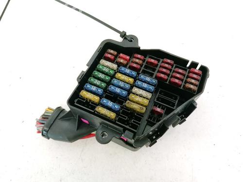 fuse-box-audi-a4-b5-8d2-1994-1995-1996-1997-1998-1999-2000-2001-32908078 main image