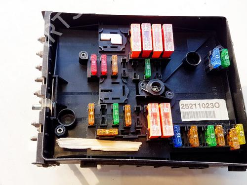 Fuse box VW PASSAT B6 (3C2) 2.0 FSI | BP33061086E1 - Image 2