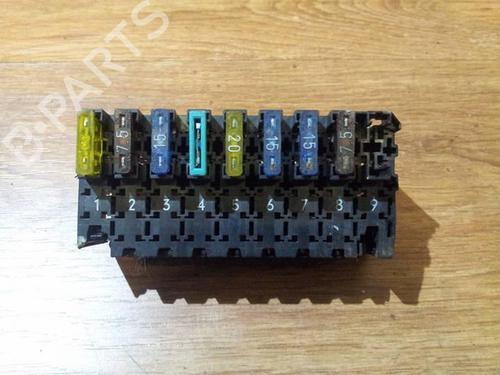 Used Fuse box Fuse box MERCEDES-BENZ E-CLASS (W210) E 220 D (210.004) (95 hp) 33512824 33512824
