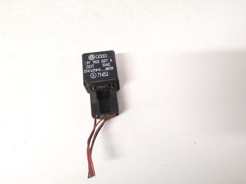 Used Electronic sensor Electronic sensor AUDI 80 B3 Saloon (893, 894, 8A2) 1.8 S (90 hp) 32890704 32890704