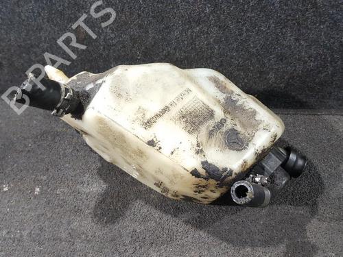 Used Power steering reservoir Power steering reservoir 35657953 35657953