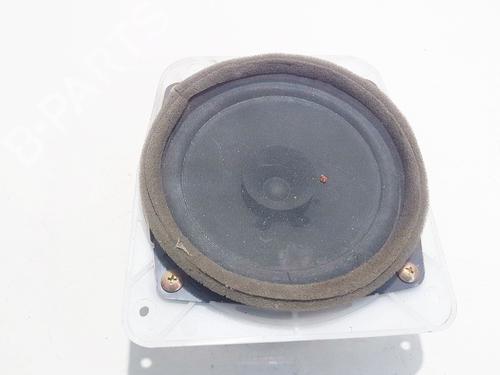 Used Speaker Speaker MITSUBISHI GALANT VIII Estate (EA_, EC_) 2.0 (EA2W) (136 hp) 33524711 33524711