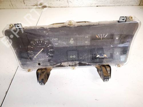 Quadro strumenti Quadro strumenti FORD SIERRA Turnier (BNC) 2.3 D (67 hp) 35067006 35067006