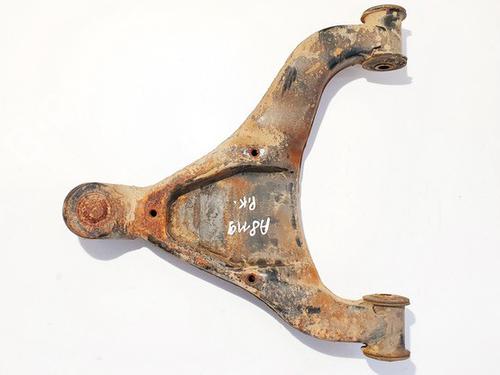 Used Left rear steering knuckle Left rear steering knuckle MERCEDES-BENZ SPRINTER 2-t Bus (B901, B902) 213 CDI (902.671, 902.672) (129 hp) 35420929 35420929