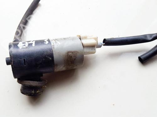 washer-pump-toyota-auris-_e15_-2006-2007-2008-2009-2010-2011-2012-2013-35859304 main image