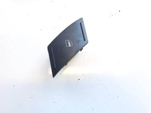 Used Switch Switch SKODA SUPERB I (3U4) 2.5 TDI (155 hp) 33730930 33730930