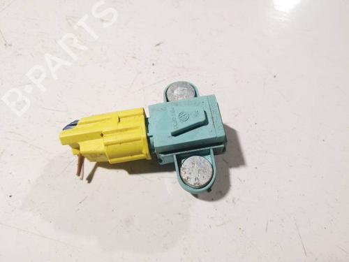 BP32561017M83 main image