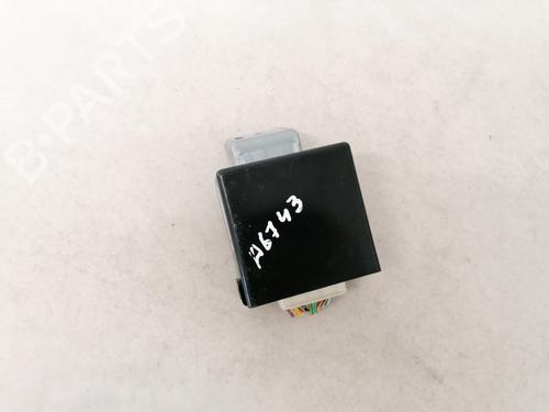 Used Electronic module Electronic module TOYOTA COROLLA Saloon (_E12_) 1.6 VVT-i (ZZE121_, ZZE121R) (110 hp) 33080813 33080813