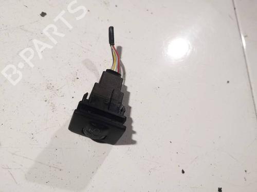 Used Switch Switch TOYOTA YARIS (_P9_) 1.4 D-4D (NLP90_, NLP90R) (90 hp) 35000677 35000677