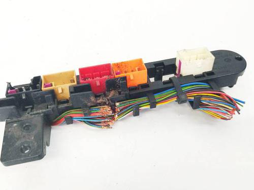 Used Fuse box Fuse box AUDI A6 C5 (4B2, 4B4) 2.5 TDI (155 hp) 32577492 32577492