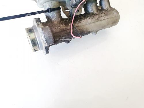 Used Brake master cylinder Brake master cylinder SUBARU LEGACY III Estate (BH) 2.5 AWD (BH9) (156 hp) 35420952 35420952