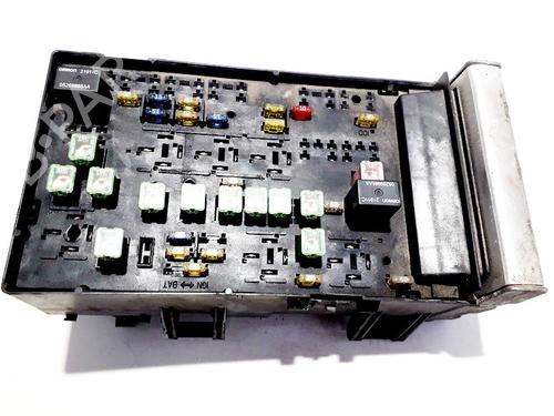 Used Fuse box Fuse box CHRYSLER VOYAGER IV (RG, RS) 2.5 CRD (141 hp) 33524492 33524492