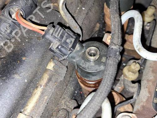 Used Injector Injector MINI MINI (R50, R53) One D (75 hp) 34852921 34852921
