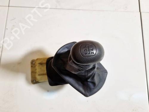 Levier de vitesses Levier de vitesses FIAT BRAVO I (182_) 1.4 (182.AA) (80 hp) 34999696 34999696