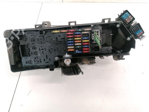 Used Fuse box Fuse box VOLVO S80 I (184) 2.4 (170 hp) 33088167 33088167